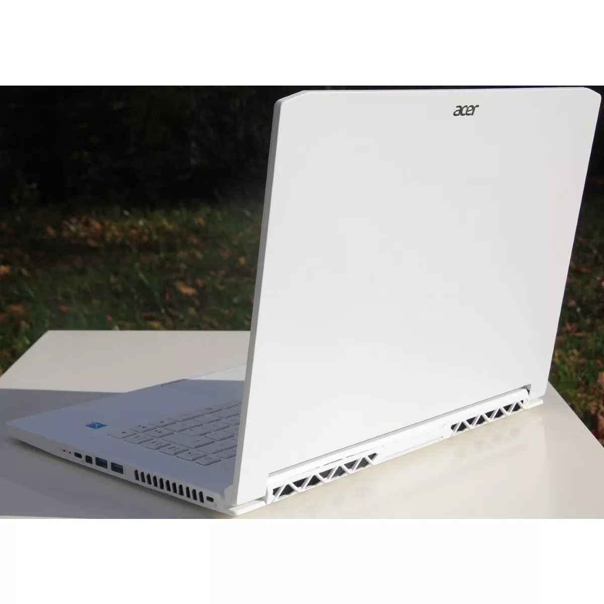 Acer ConceptD 7 CN715-71 (CN715-71-70GB)
