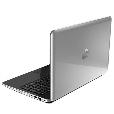 HP Pavilion 15 (15-E005SR D9X26EA)