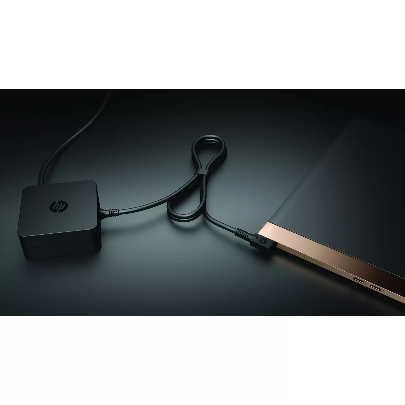 HP Spectre 13-v100 (13-V100UR X9X77EA)