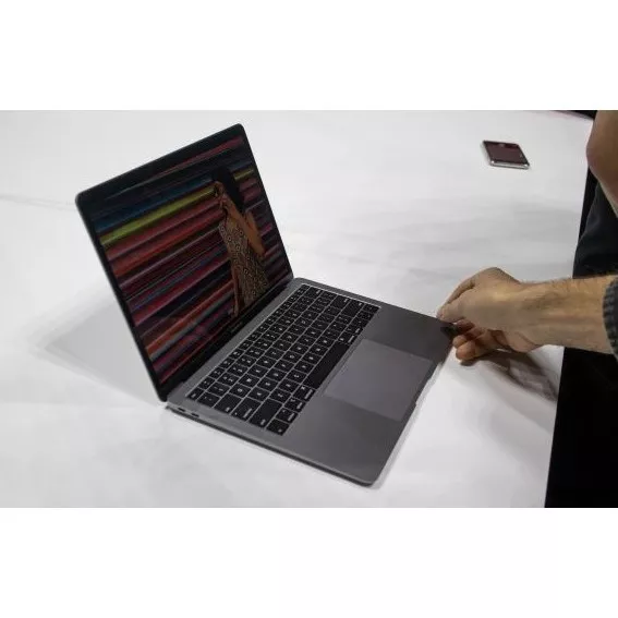 Apple MacBook Air 13" (2020) (2020 MWTJ2)