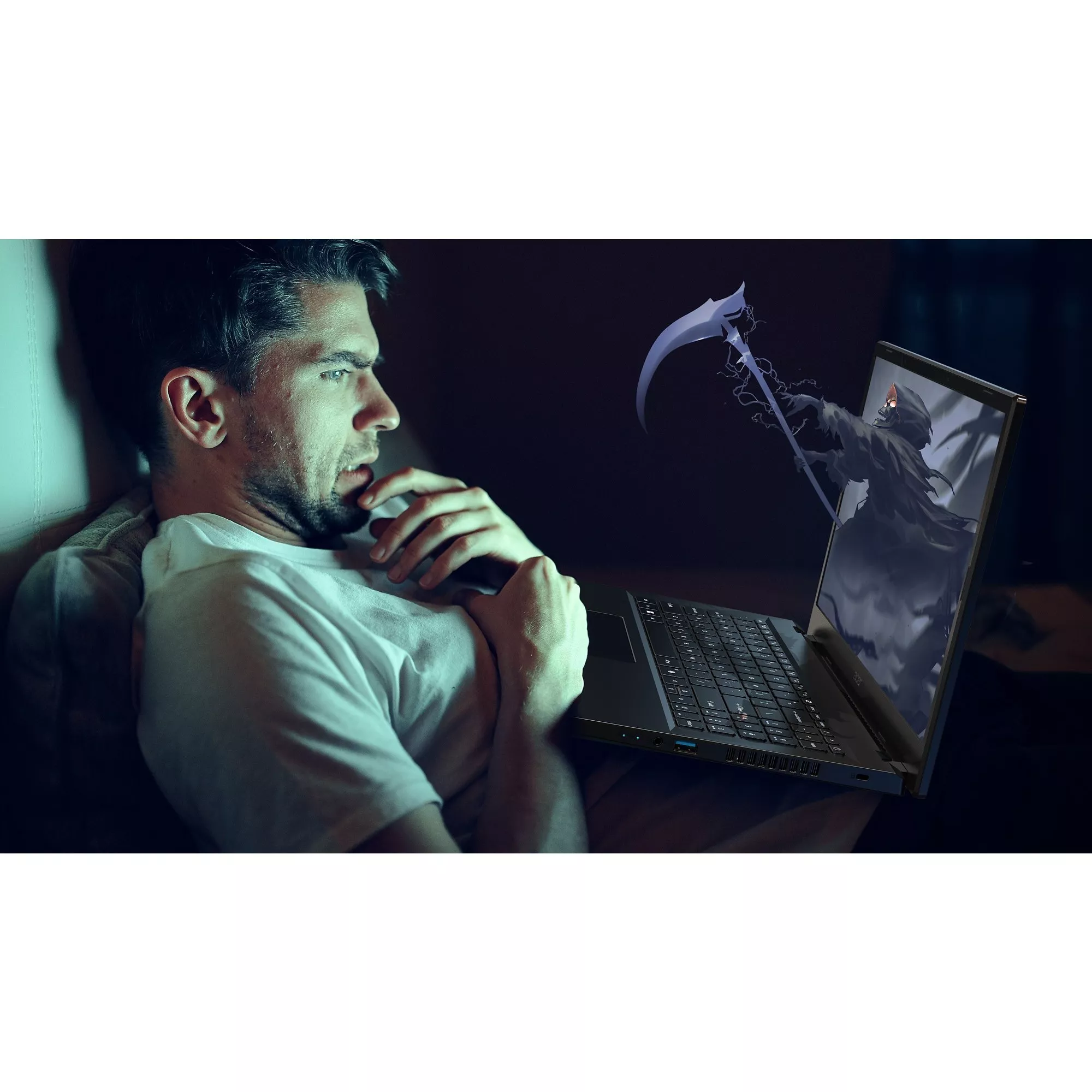 Acer Aspire 3D 15 SpatialLabs Edition A3D15-71GM [NH.QNHAA.001]