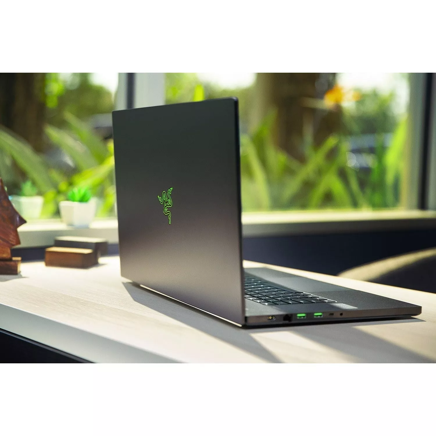 Razer RZ09-03295E63-R3E1