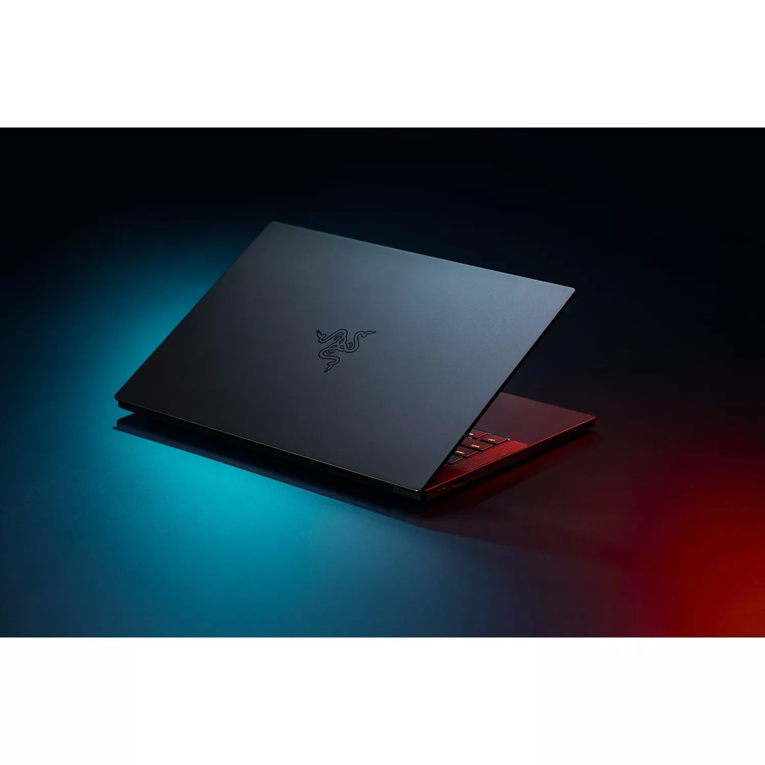 Razer Blade Stealth 13 2021 (RZ09-03272E82-R3E1)