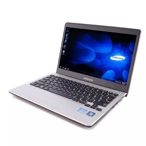 Samsung NP-300U1A-A0B