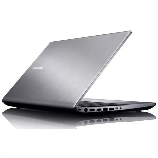 Samsung NP-700Z5A-S04