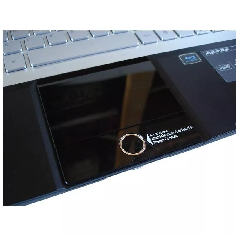 Acer AS8950G-2638G1.5TWiss