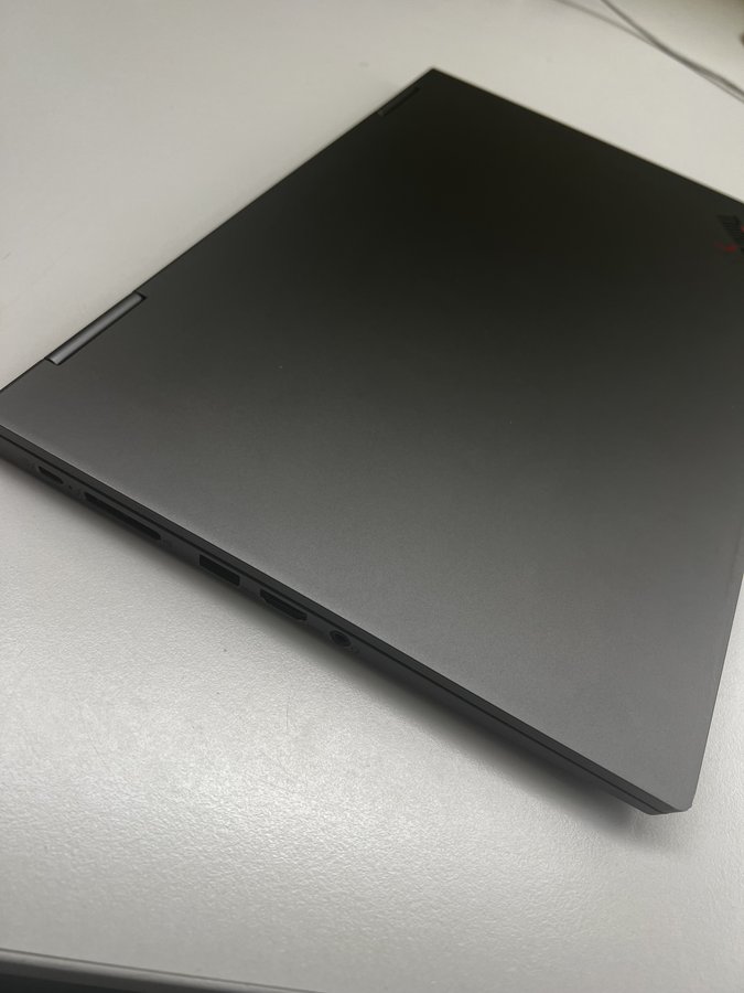Lenovo ThinkPad X1 Yoga Gen5 (X1 Yoga Gen5 20UB0033RT)