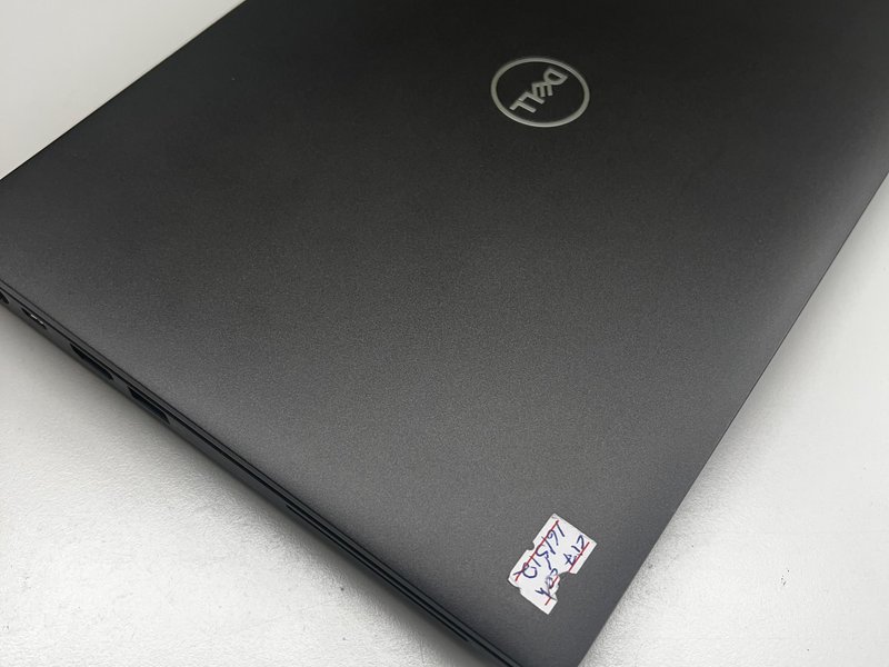 Dell Latitude 13 5300 (N016L530013EMEAPD-08)