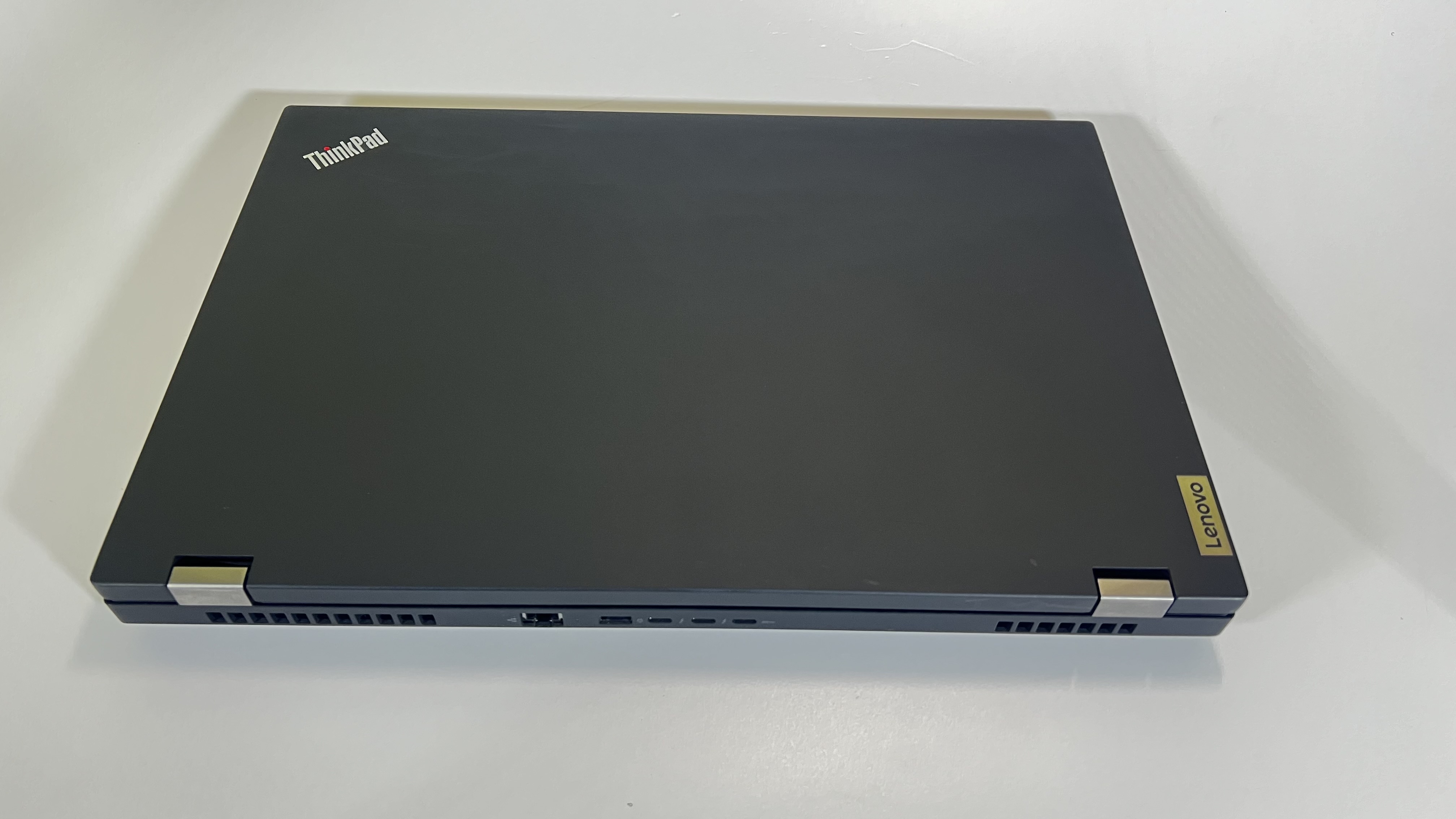 Ноутбук Lenovo ThinkPad P17 Gen 2 +LTE — фото 2