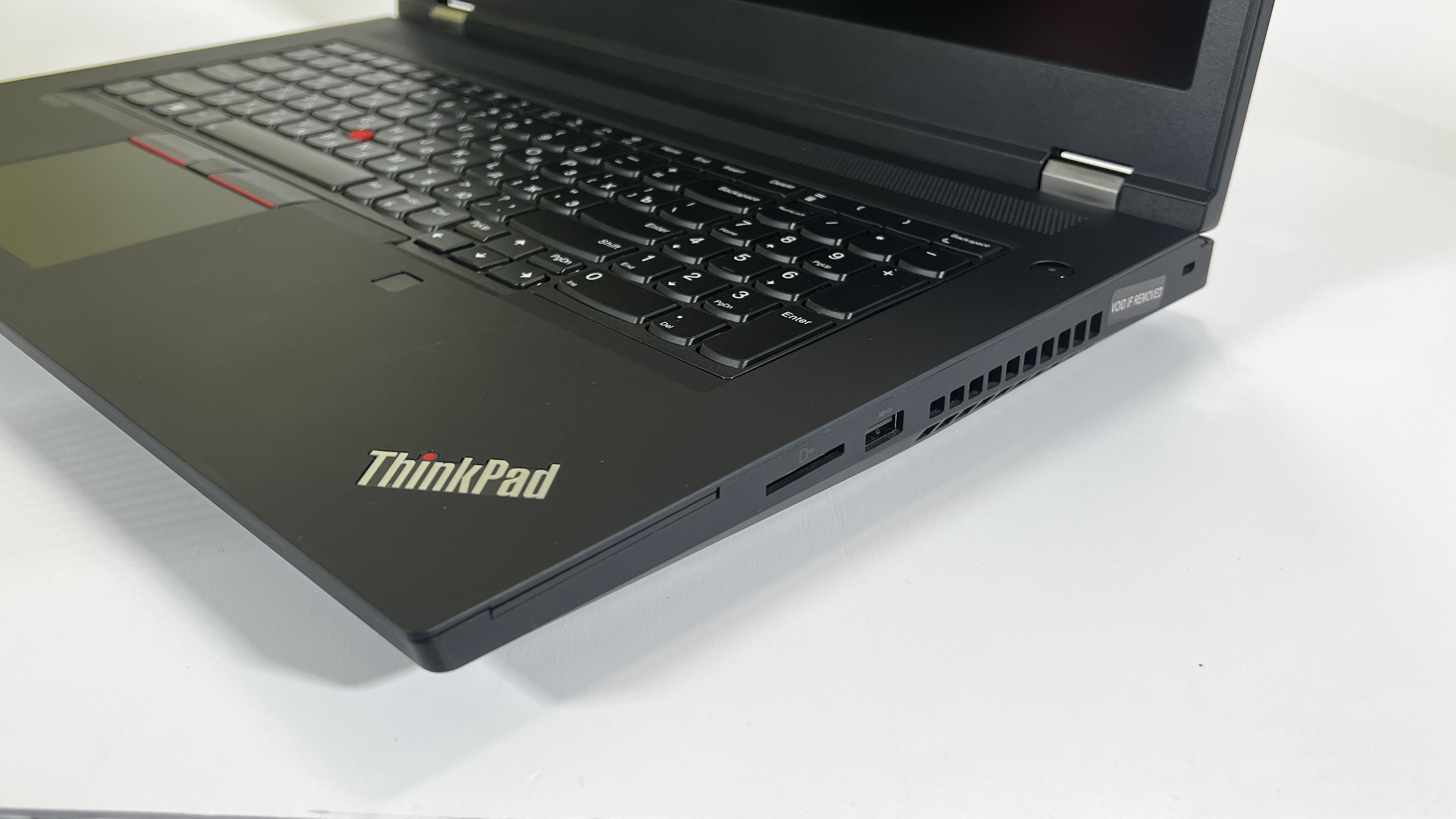Купить ThinkPad P17 Gen 2 с гарантией