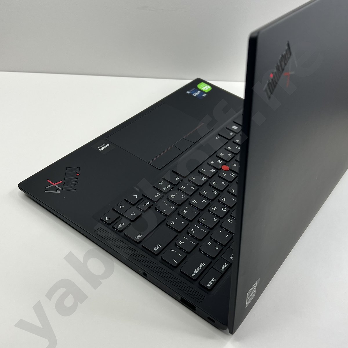Ноутбук Lenovo ThinkPad X1 Carbon Gen 10 i5-1245U vPro — фото 2
