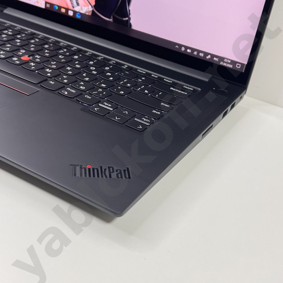 Ноутбук Lenovo ThinkPad P1 Gen 4 i7-11850H vPro A2000 4K — фото 4