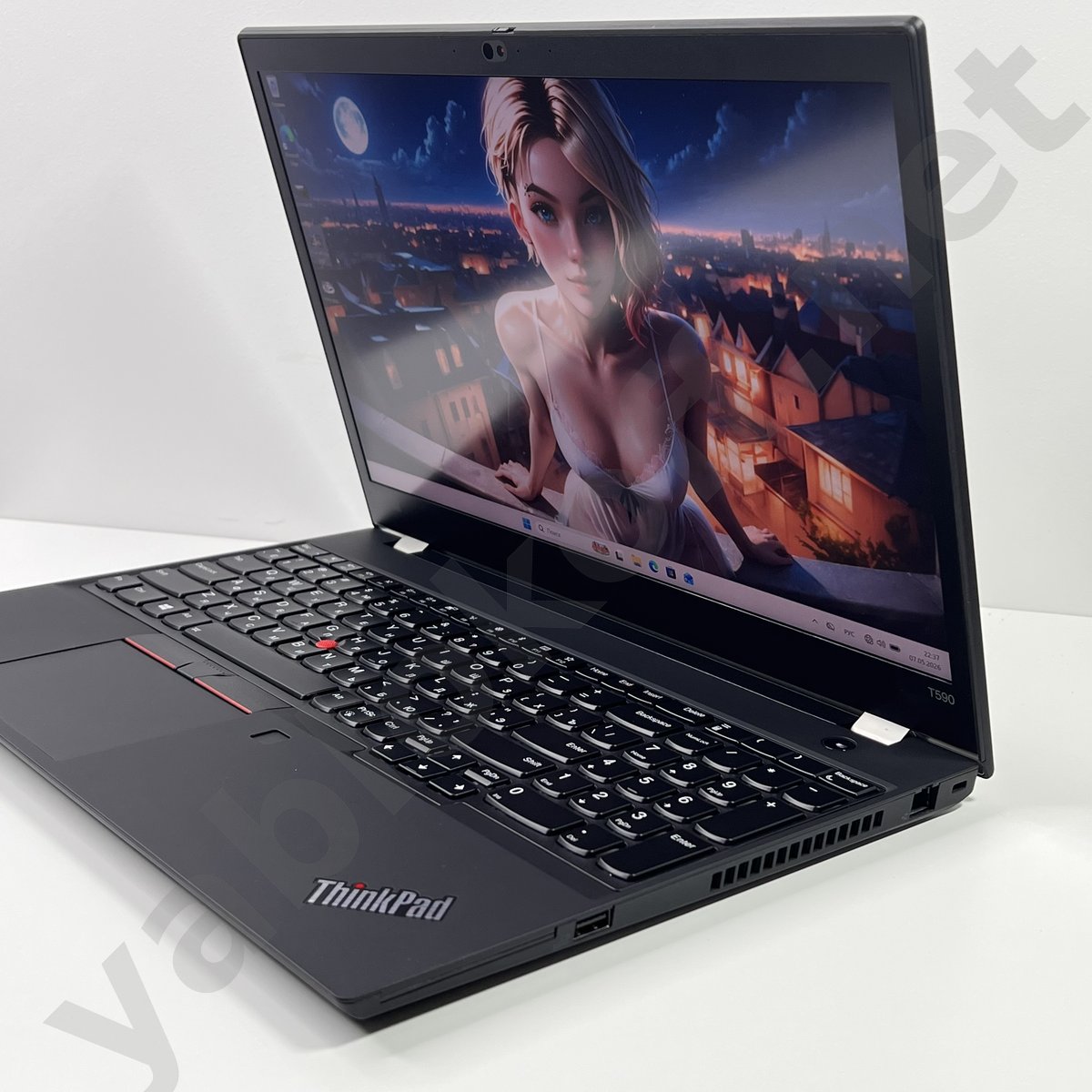 Ноутбук Lenovo ThinkPad T590 i7-8565U 4K — фото 3