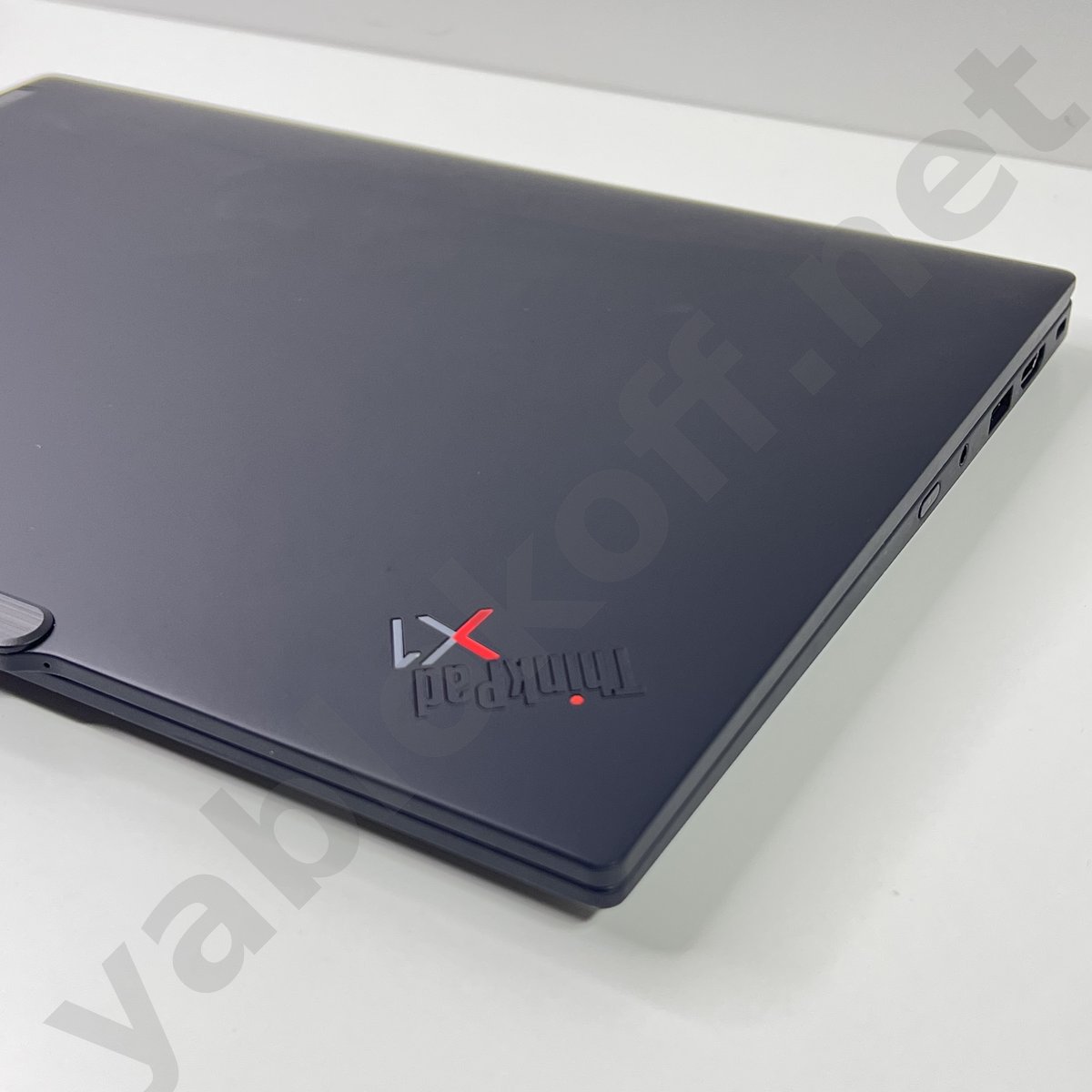 Ноутбук Lenovo ThinkPad X1 Carbon Gen 12 Ultra 7-165U 32Gb/512Gb — фото 10