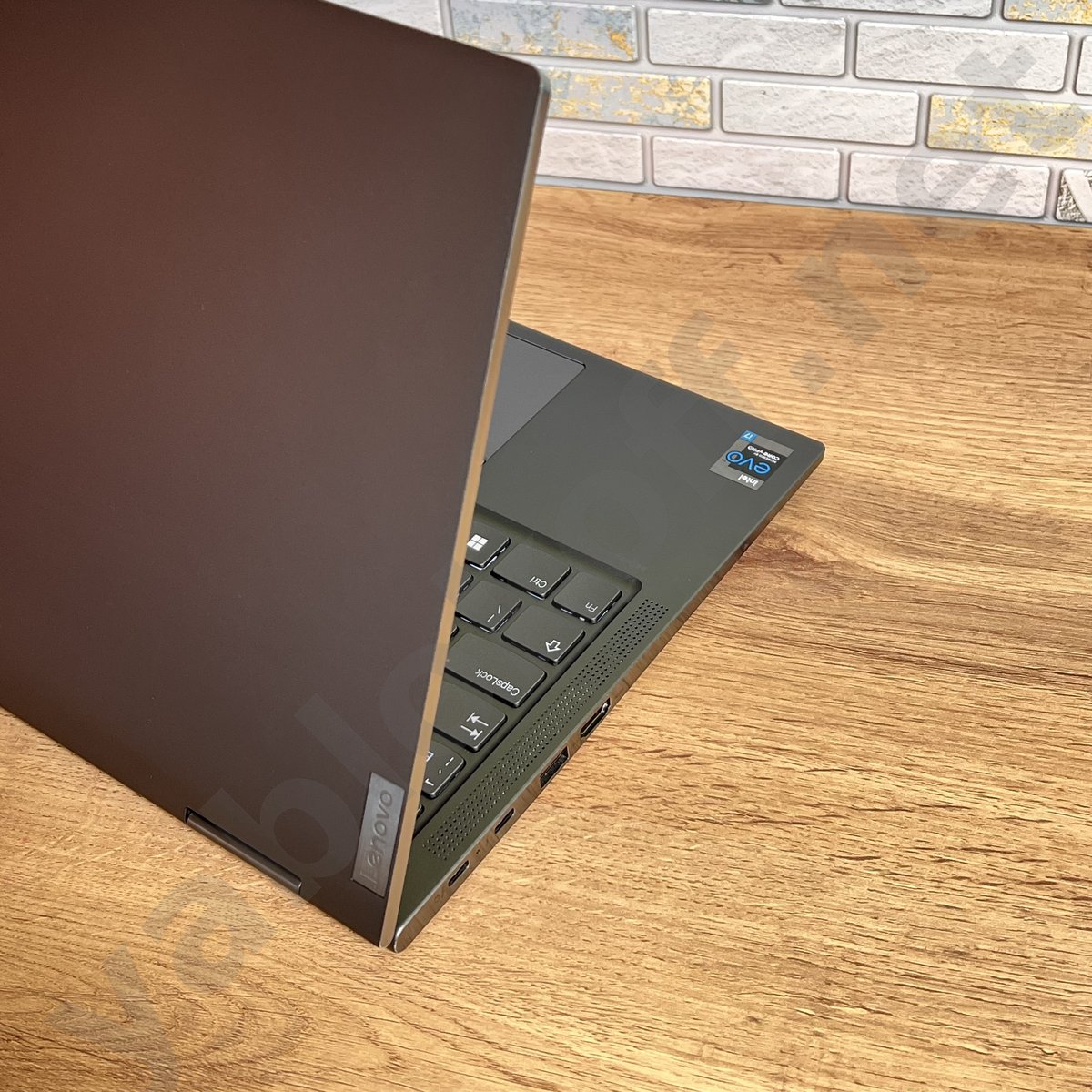 Ноутбук Lenovo ThinkPad X1 Yoga Gen 6 i7-1185G7 — фото 8