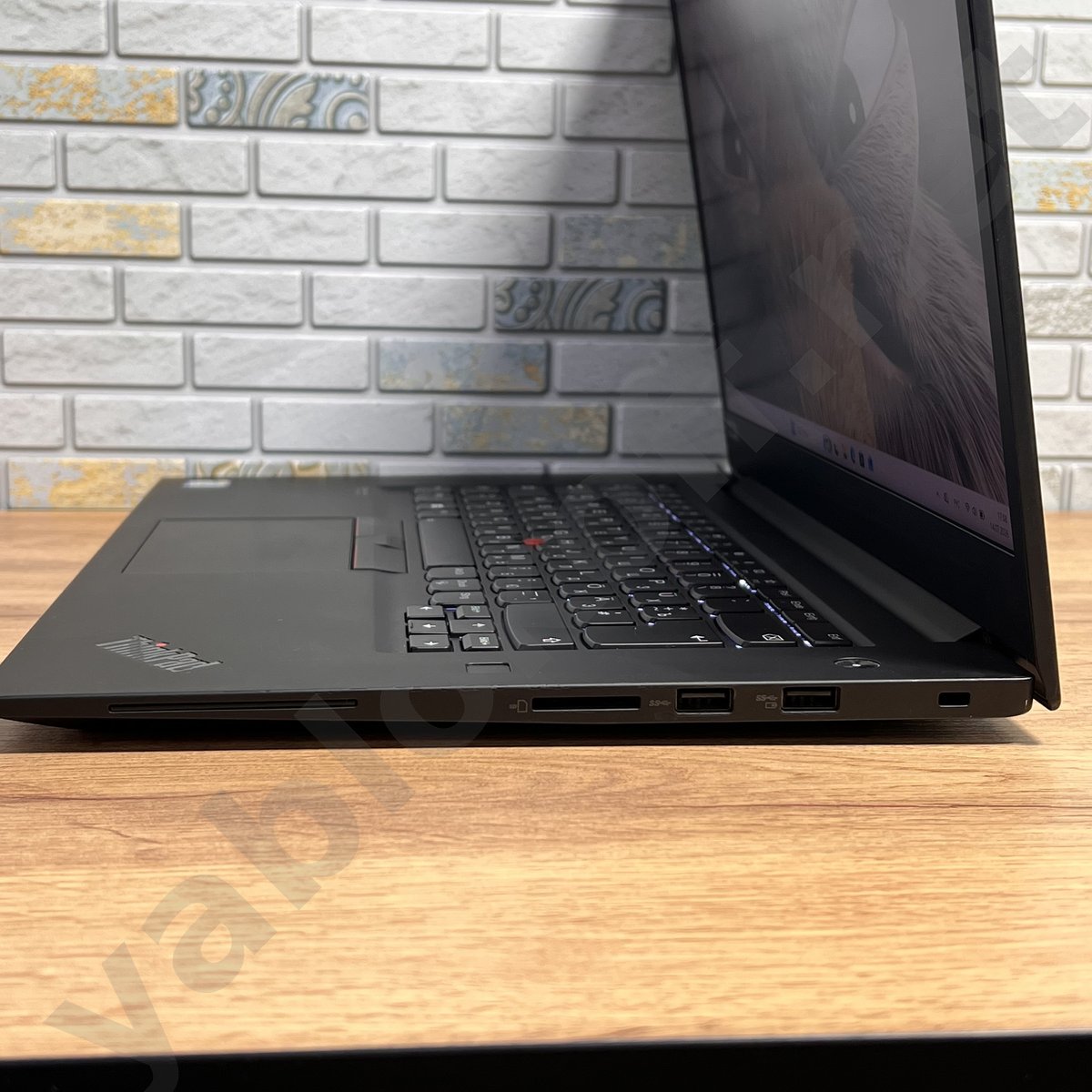 Ноутбук Lenovo ThinkPad P1 Gen 2 i9 T2000 4K — фото 3