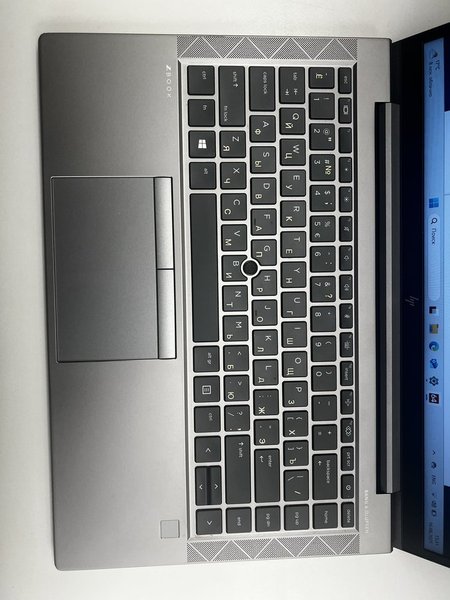 HP ZBook Firefly 14 G7 (14G7 8VK82AVV2)