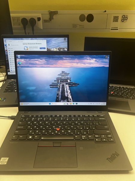 Lenovo ThinkPad X1 Carbon Gen8 (X1 Carbon Gen8 20U90002RT)