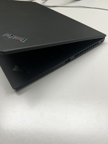 Lenovo ThinkPad T14s Gen 2 Intel [T14s Gen 2 20WM0052US]