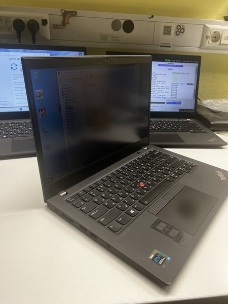 Lenovo ThinkPad T14s Gen 2 Intel [T14s Gen 2 20WM01SMUS]