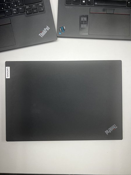 Lenovo ThinkPad T14s Gen 2 Intel [T14s Gen 2 20WM01SMUS]